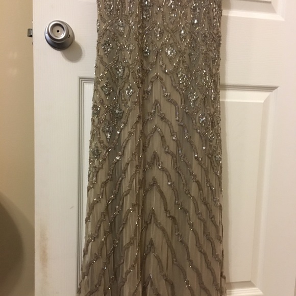 Theia Silver Nude 3/4 Sleeve Sequin Crepe Gown - Picture 4 of 8